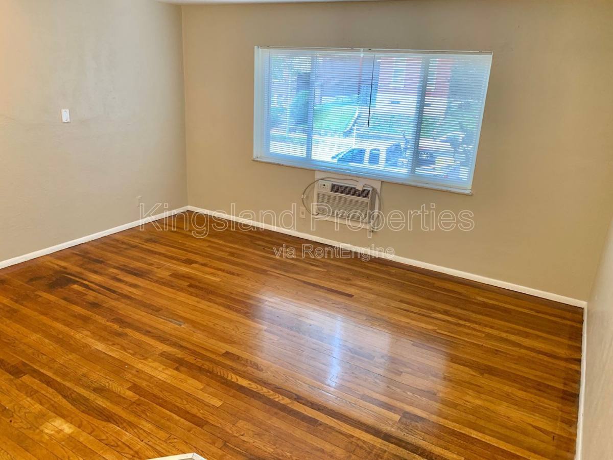 Apartment for rent at 4720 Nebraska Ave #1, Saint Louis, MO 63111