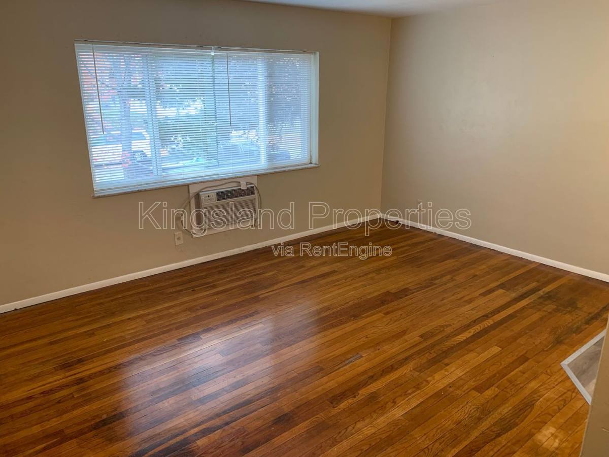 Apartment for rent at 4720 Nebraska Ave #1, Saint Louis, MO 63111