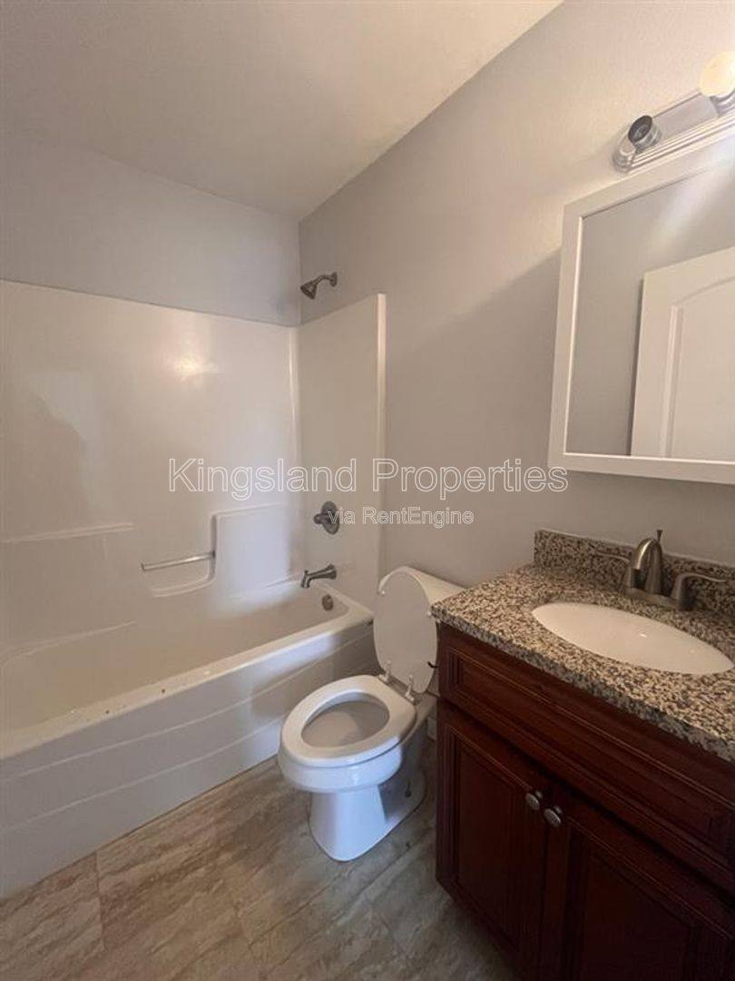 House for rent at 8204 Church St, East Saint Louis, IL 62203