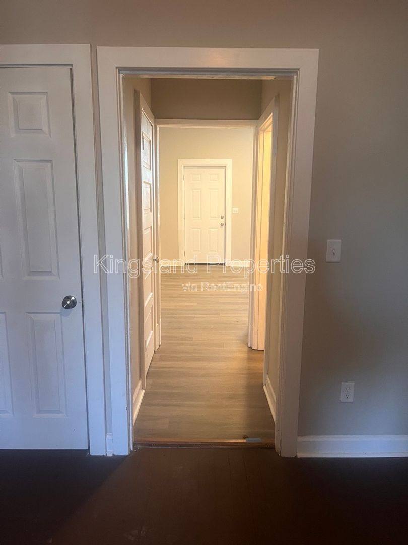 Apartment for rent at 4578 Evans Ave, Saint Louis, MO 63113