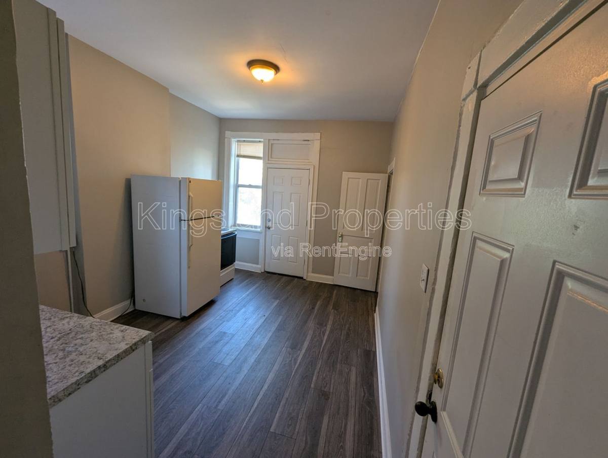 Apartment for rent at 3020 Texas Ave #3020 2F, Saint Louis, MO 63118