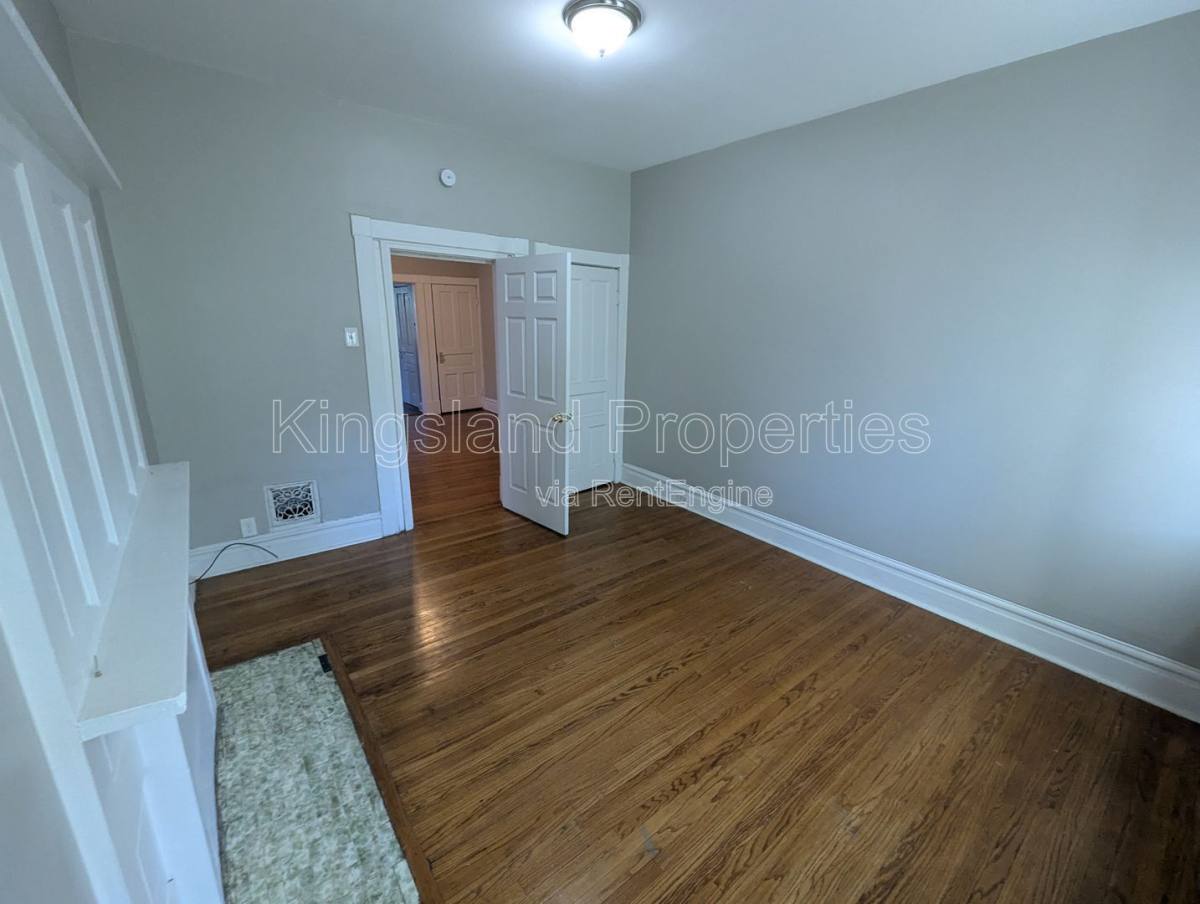 Apartment for rent at 3020 Texas Ave #3020 2F, Saint Louis, MO 63118