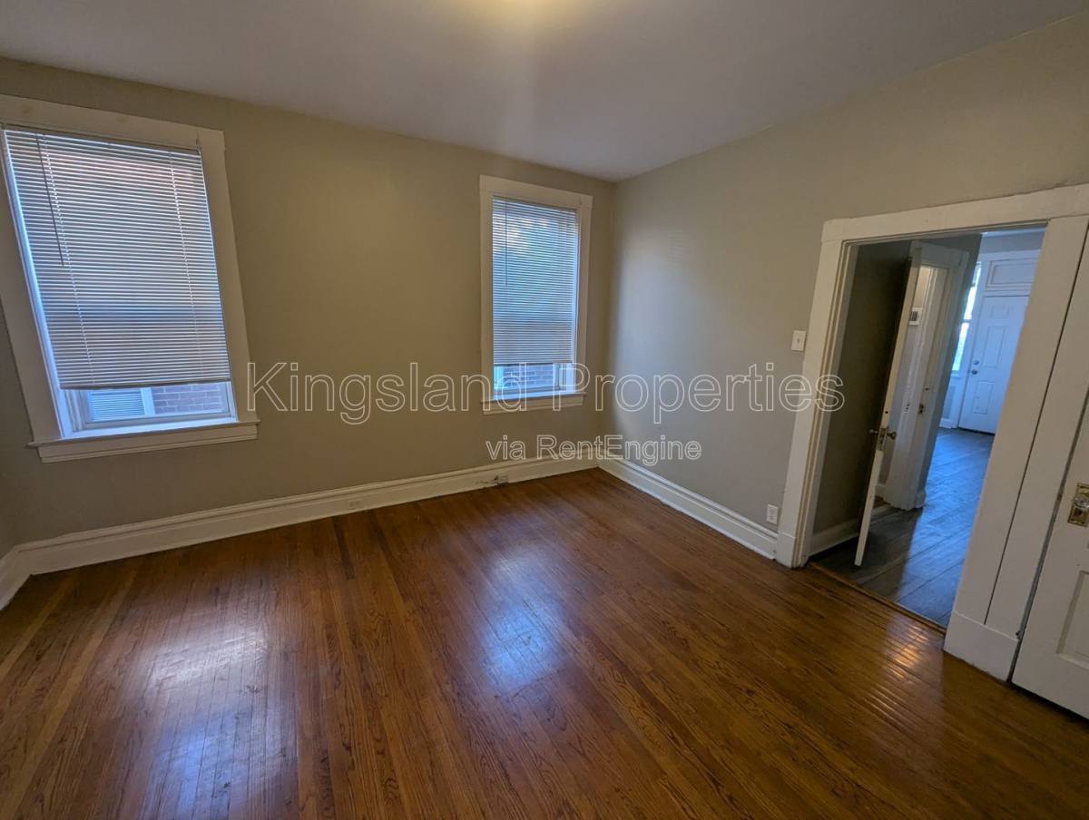 Apartment for rent at 3020 Texas Ave #3020 2F, Saint Louis, MO 63118