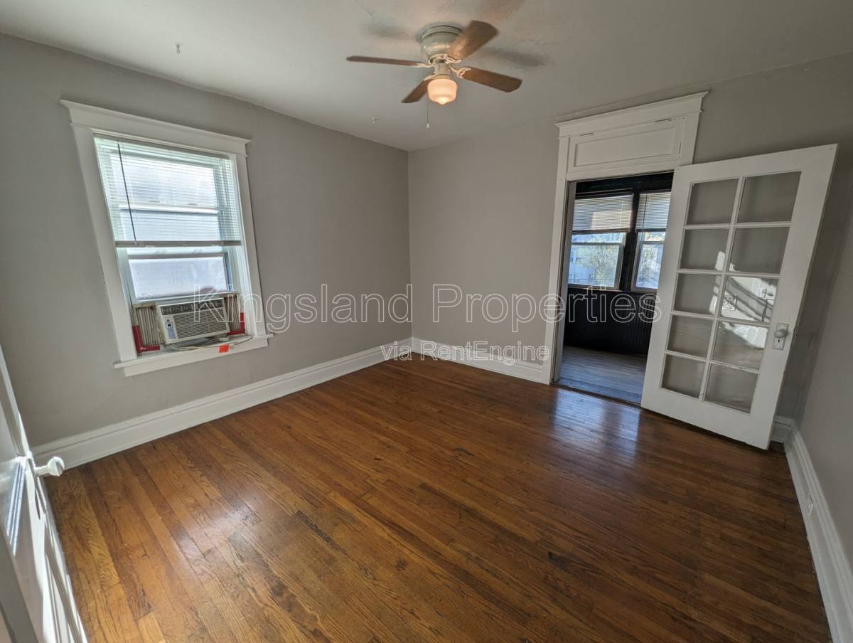 Apartment for rent at 5026 Chippewa St #A, Saint Louis, MO 63109