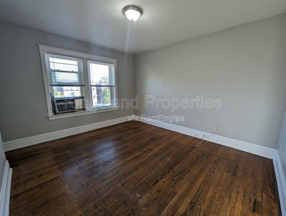 Apartment for rent at 5026 Chippewa St #A, Saint Louis, MO 63109