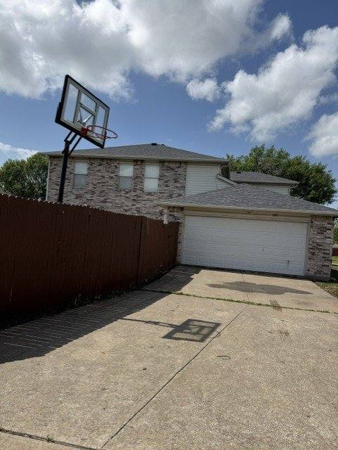 House for rent at 1451 Glenwick Dr, Rockwall, TX 75032