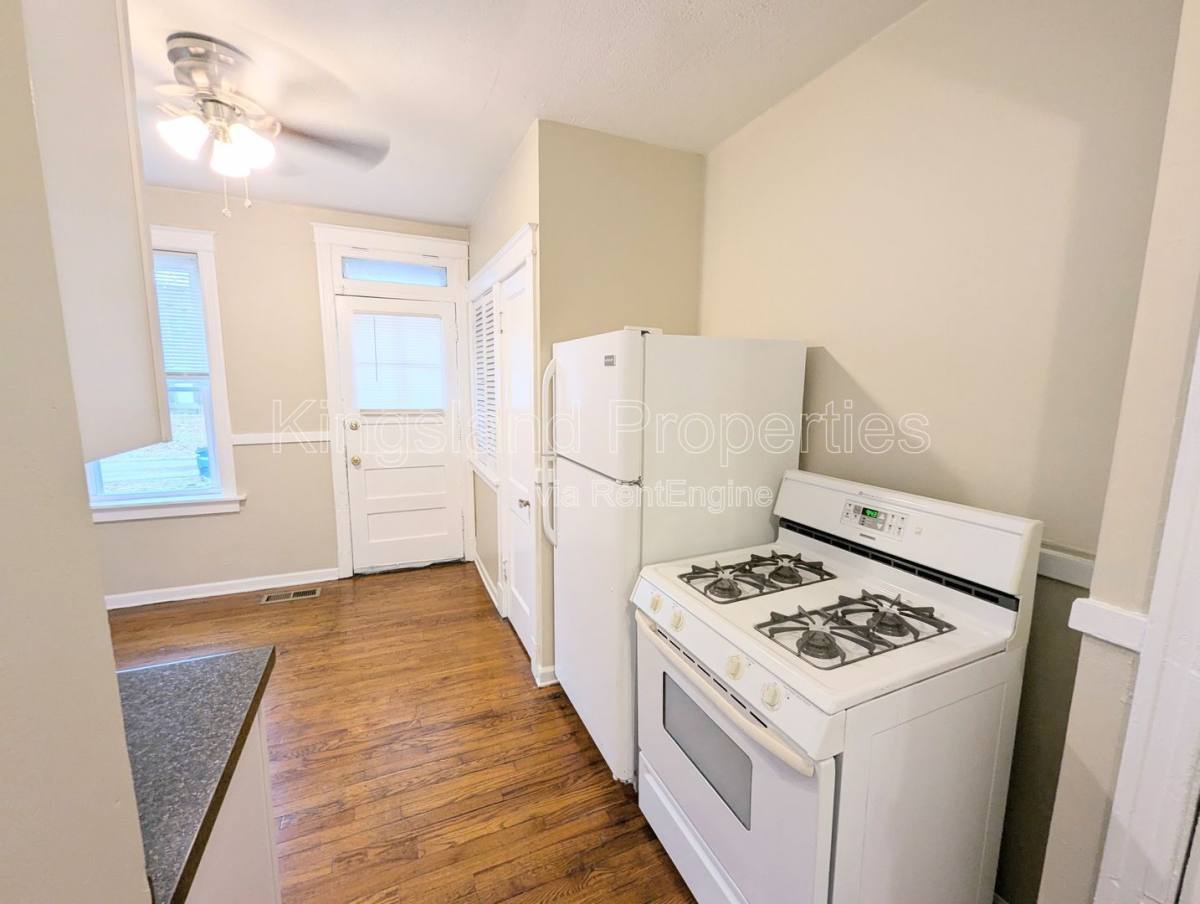 Apartment for rent at 5109-5111 S Broadway St, Saint Louis, MO 63111