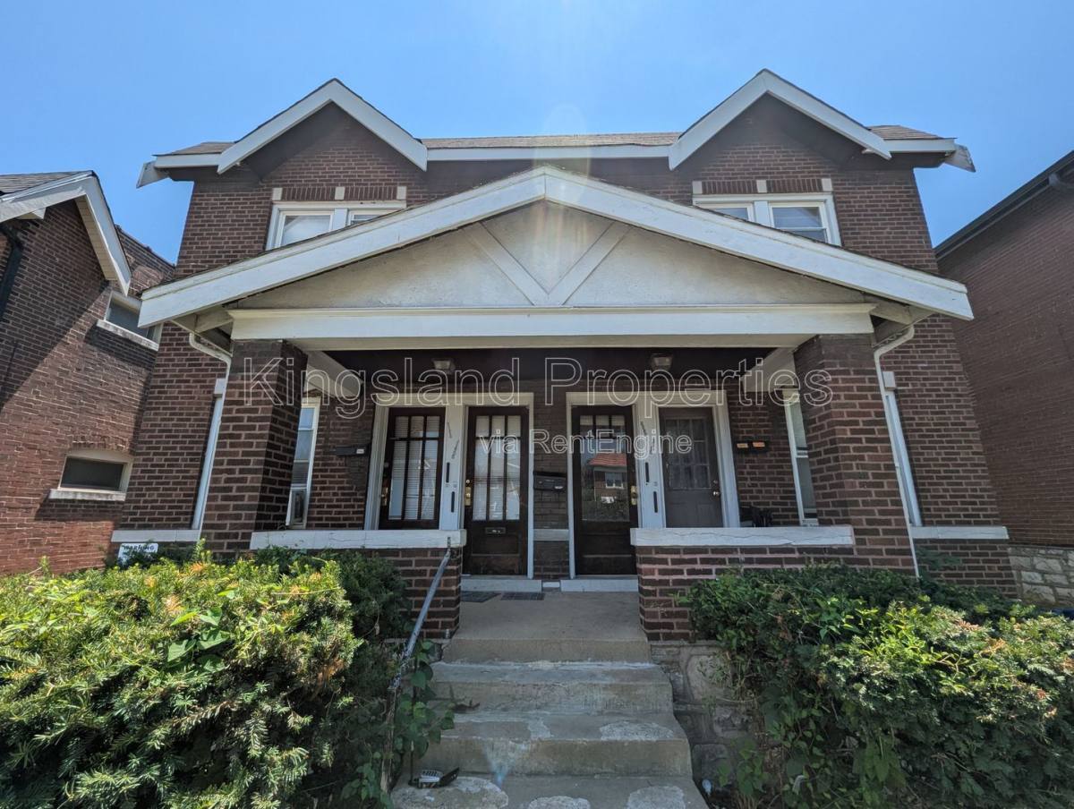 Apartment for rent at 5028 Chippewa St #A, Saint Louis, MO 63109