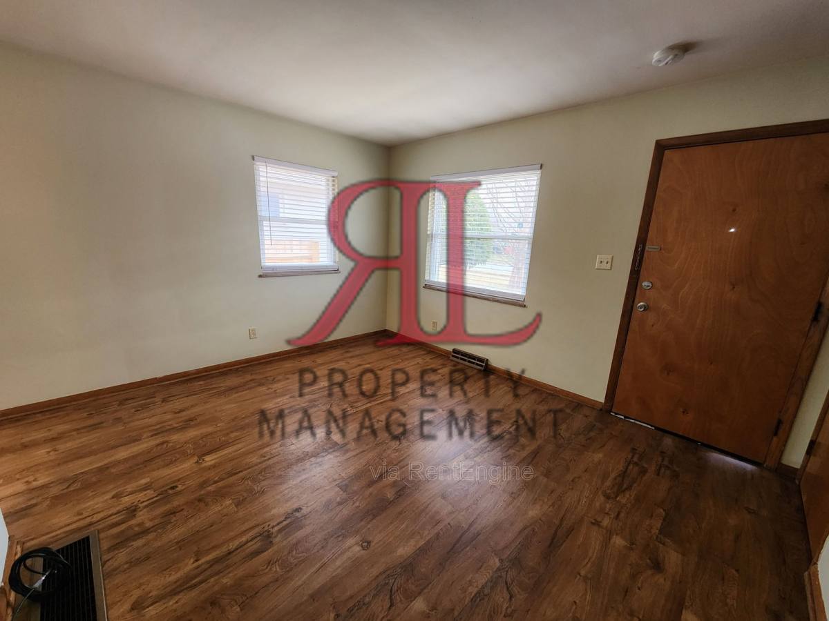 Apartment for rent at 3023 Darfield Place, Columbus, OH 43209