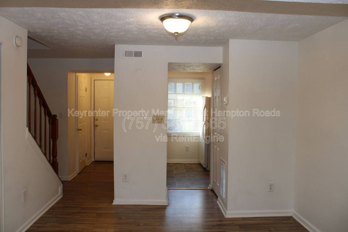 House for rent at 44 Lucinda Court, Hampton, VA 23666