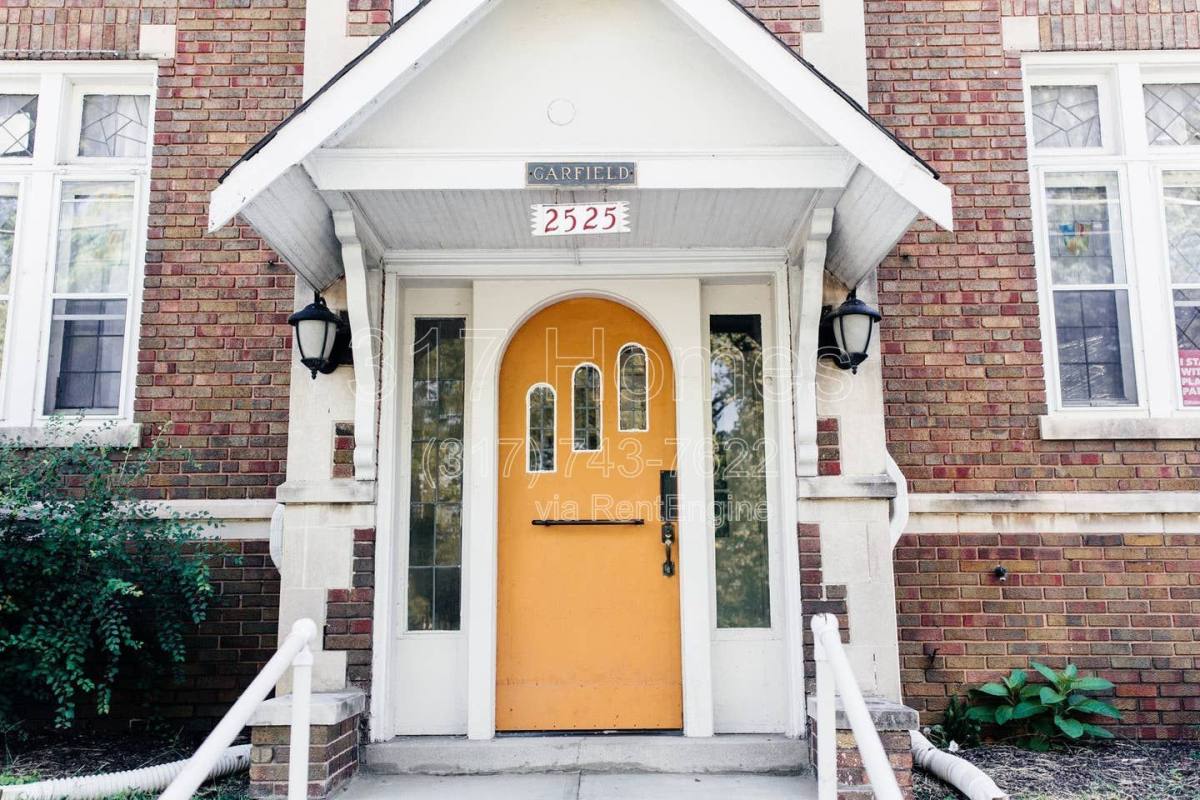 Apartment for rent at 2525 Shelby St #4, Indianapolis, IN 46203