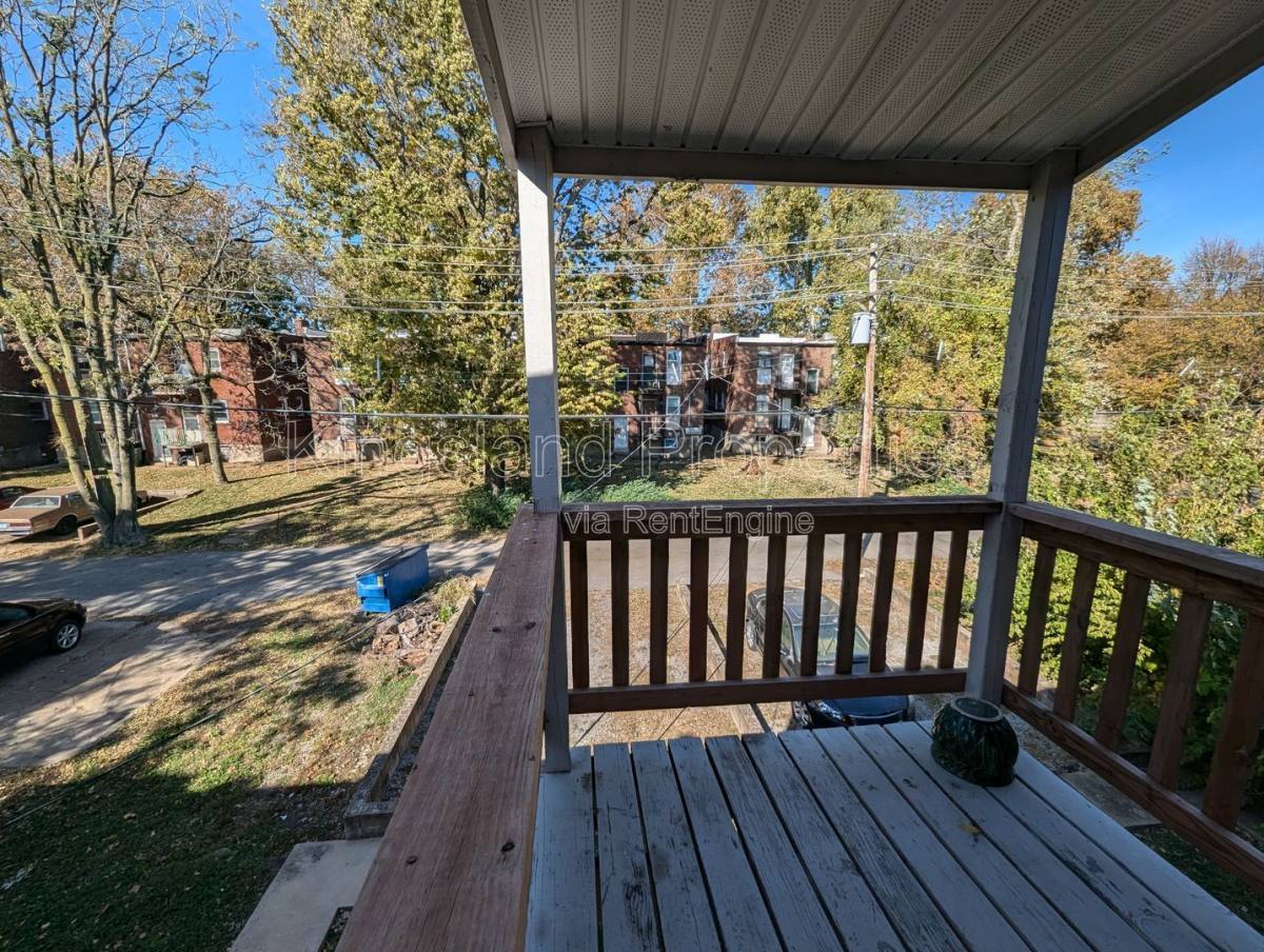 Apartment for rent at 5111A S Broadway St, Saint Louis, MO 63111