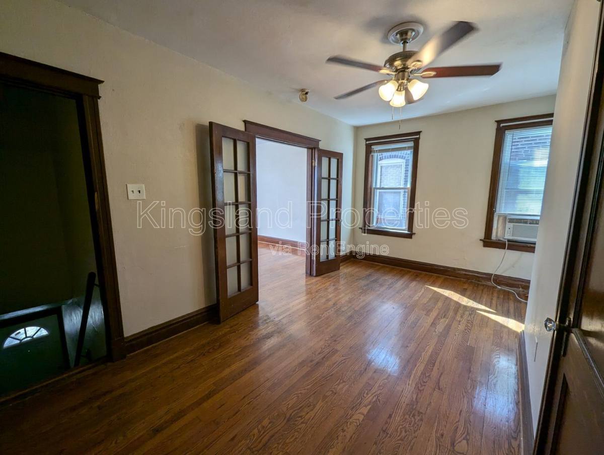 Apartment for rent at 5111A S Broadway St, Saint Louis, MO 63111