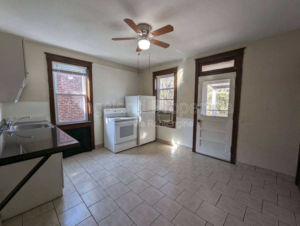 Apartment for rent at 5111A S Broadway St, Saint Louis, MO 63111