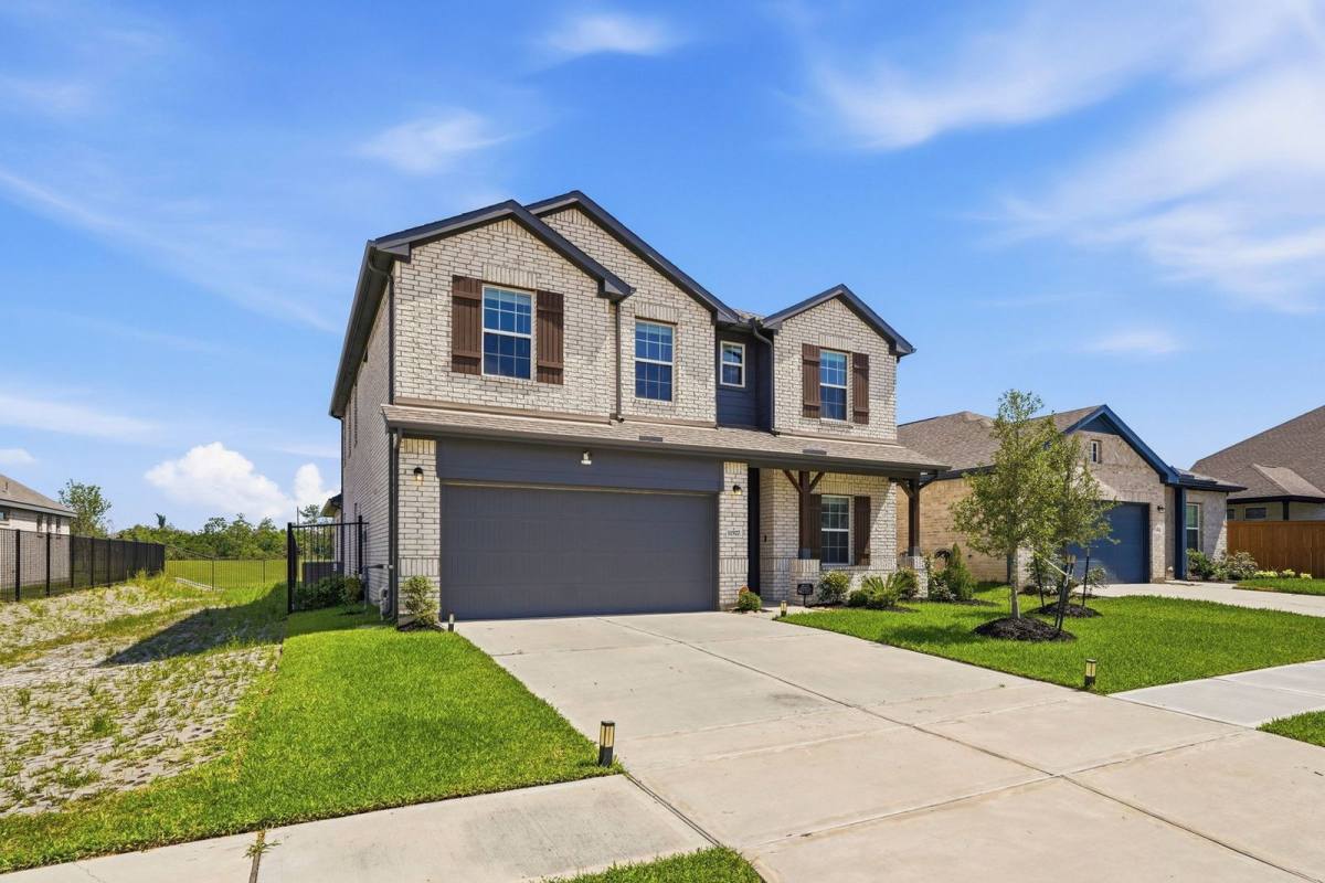 House for rent at 11927 Fletching Stone Lane, Humble, TX 77346