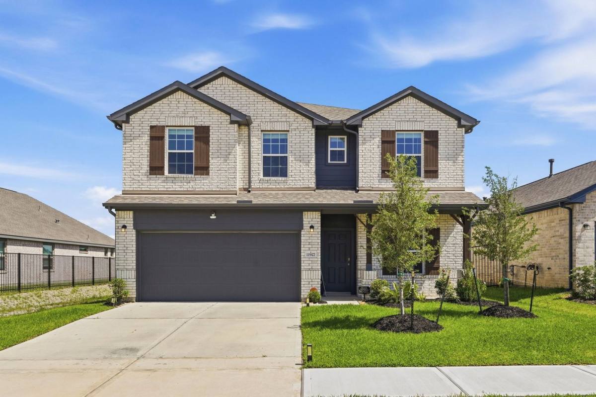 House for rent at 11927 Fletching Stone Lane, Humble, TX 77346