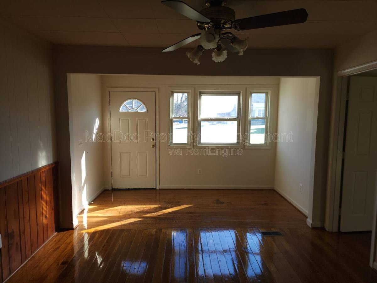 House for rent at 503 Pratt St, Fredericksburg, VA 22405