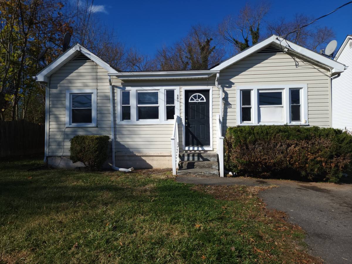 House for rent at 503 Pratt St, Fredericksburg, VA 22405