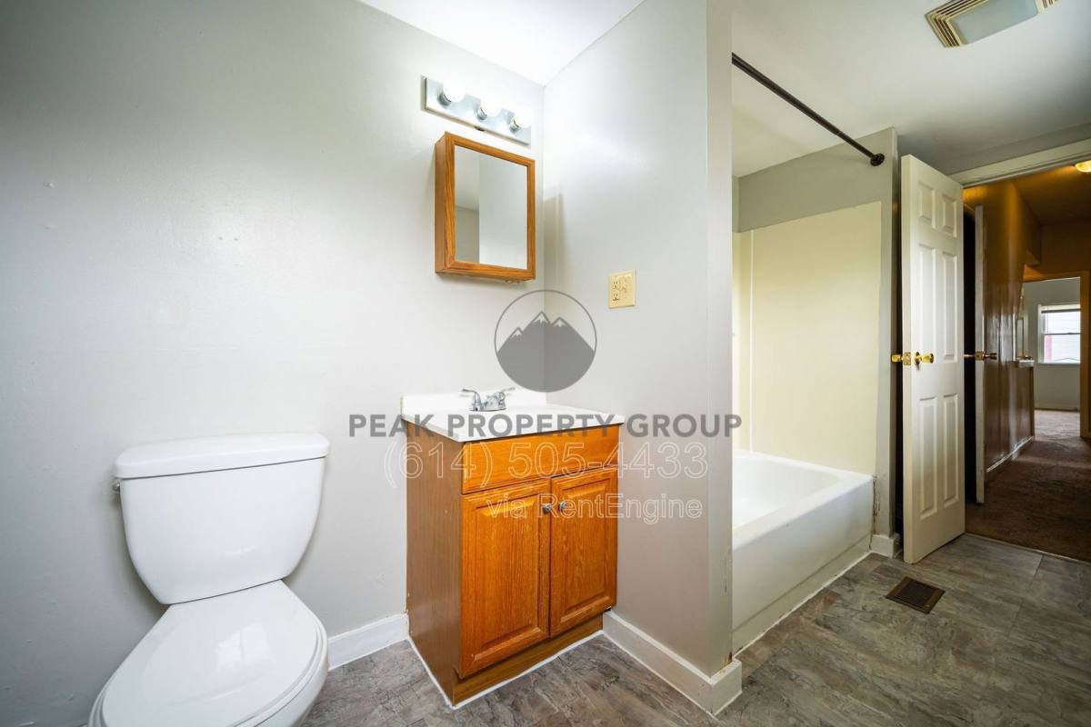 Apartment for rent at 757 Wager St, Columbus, OH 43206
