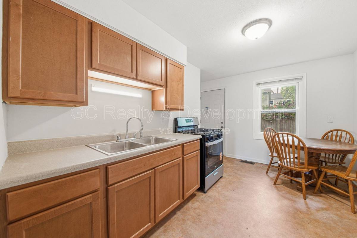 Condo for rent at 907- 913 3rd St #907, McHenry, IL 60050