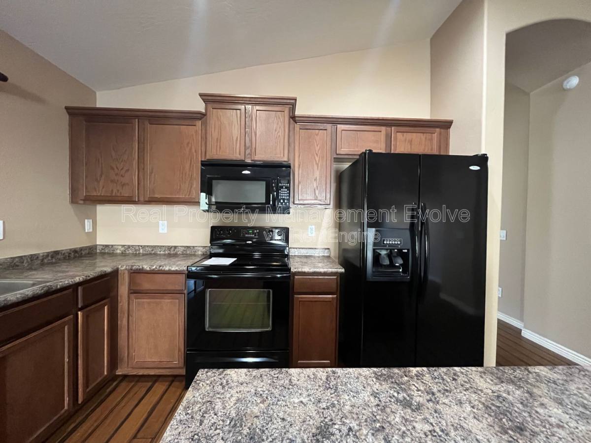 House for rent at 12022 W Morning Dove Dr, Sun City, AZ 85373