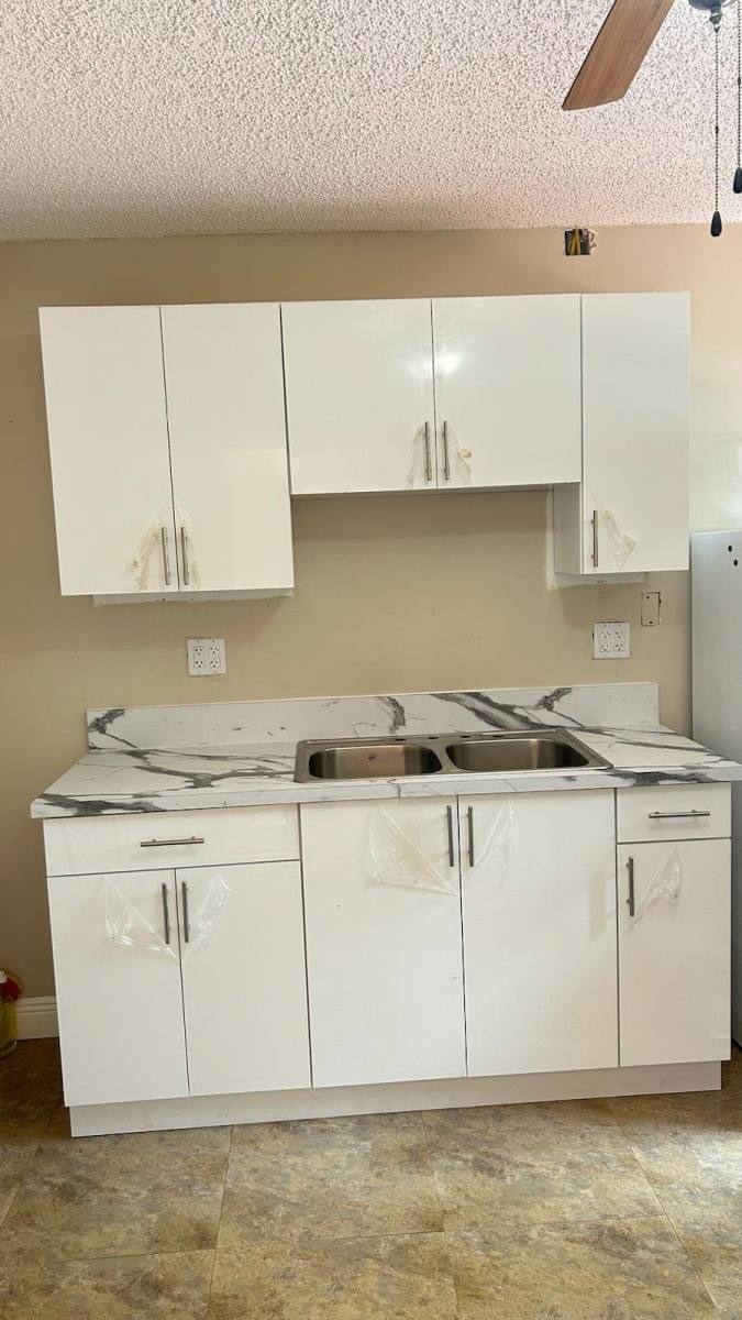 House for rent at 19820 NW 86 Ave, Hialeah, FL 33015