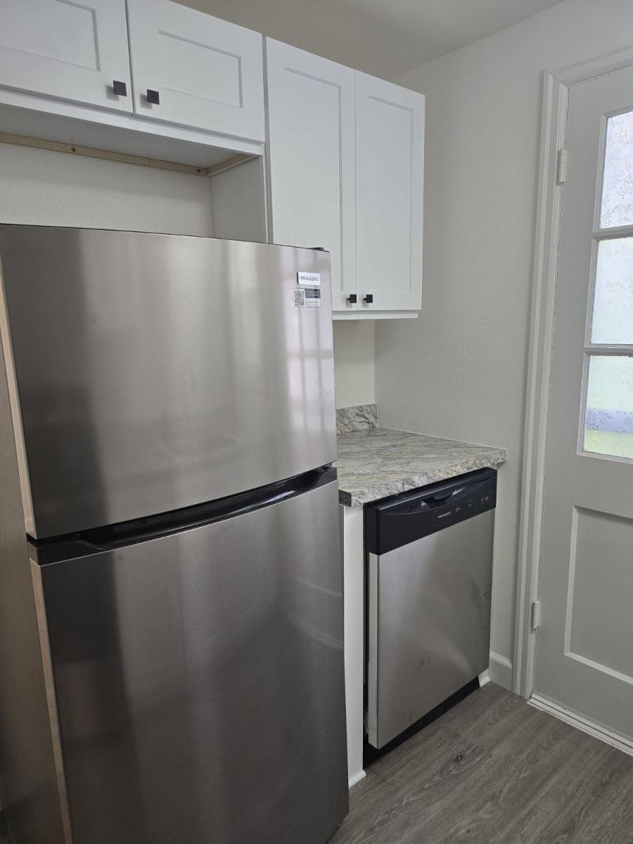 Apartment for rent at 441 NE Winchester St, Roseburg, OR 97470