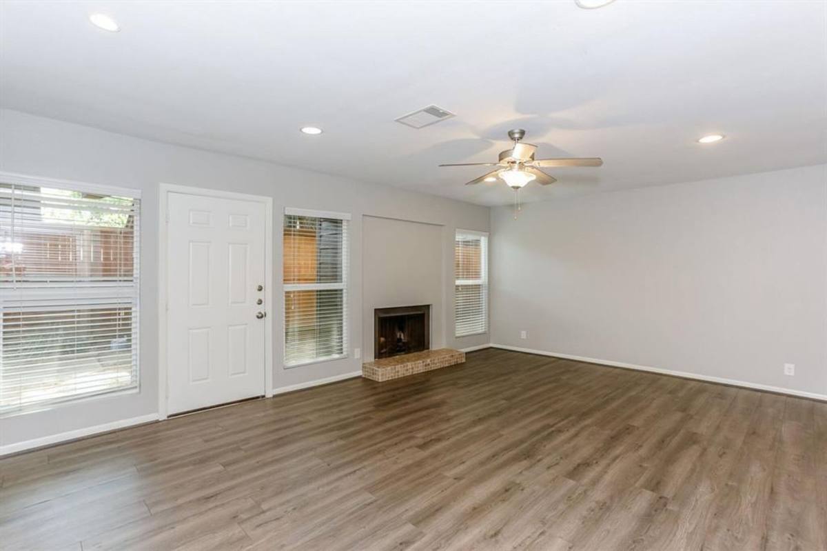 Apartment for rent at 1918 Branard St, Houston, TX 77098