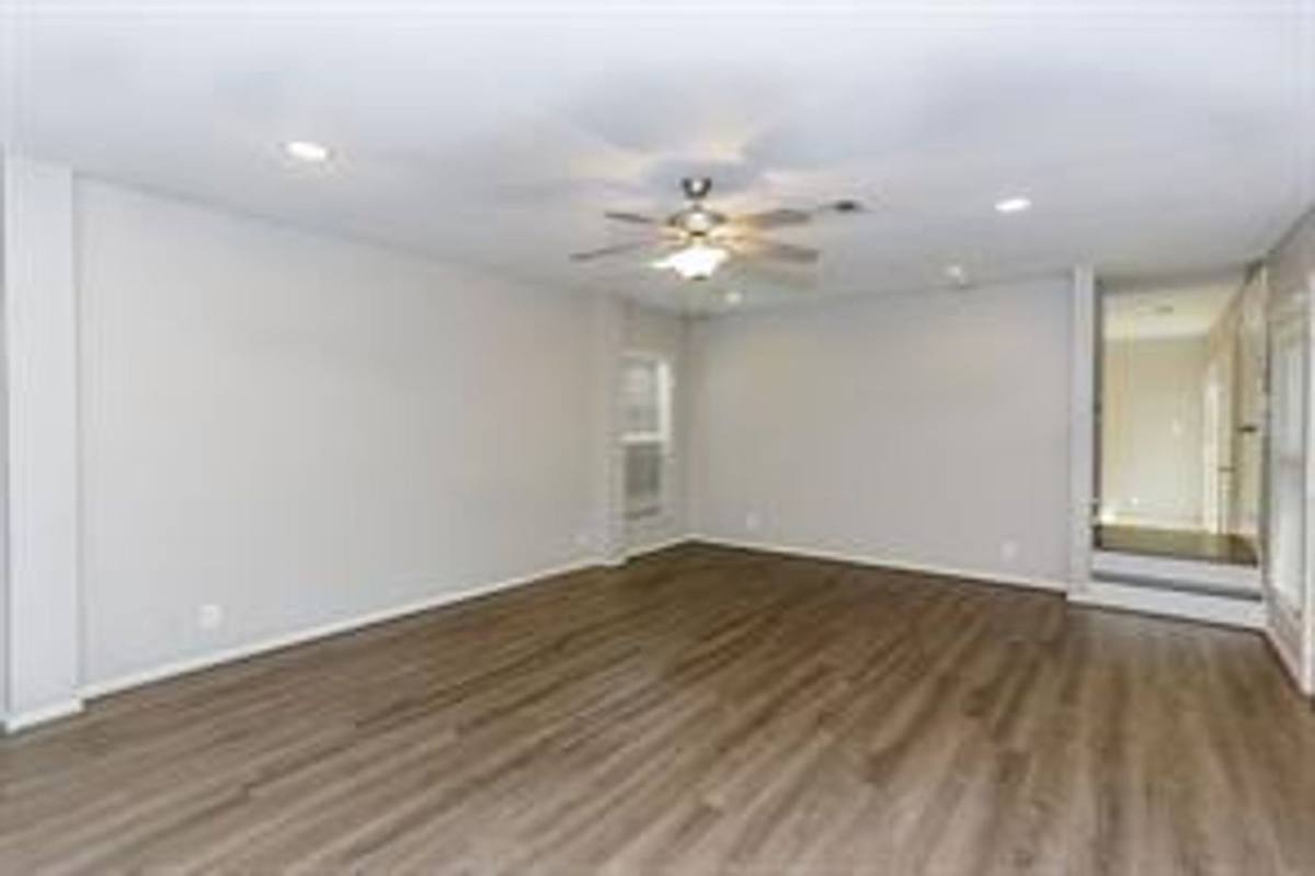 Apartment for rent at 1918 Branard St, Houston, TX 77098