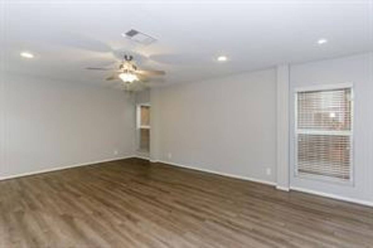 Apartment for rent at 1918 Branard St, Houston, TX 77098