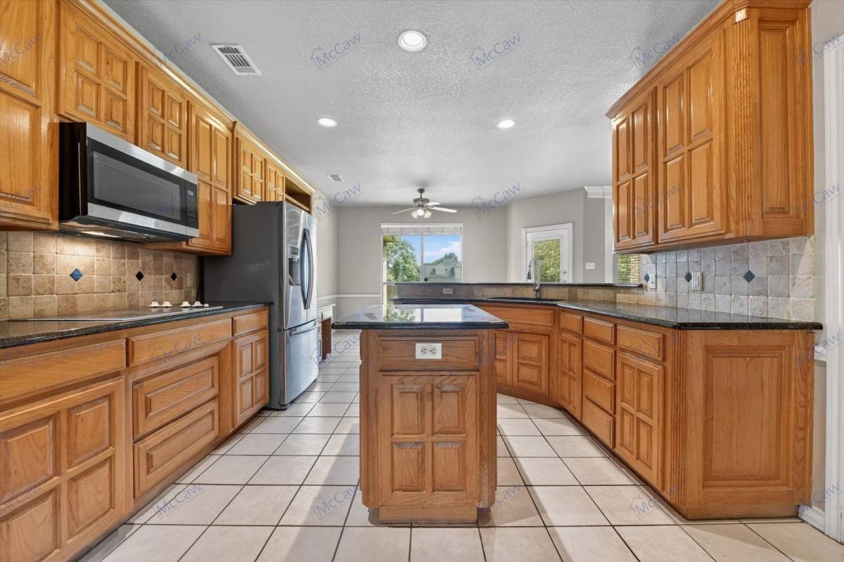 House for rent at 914 Dove Creek Trail, Southlake, TX 76092