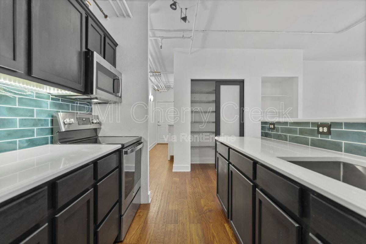 Apartment for rent at 444 17th St #906, Denver, CO 80202