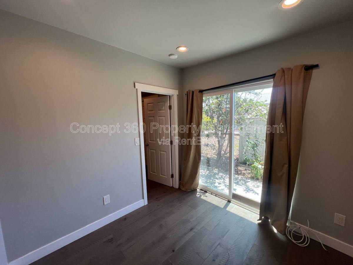 Apartment for rent at 144 Primrose Ave #B, Placentia, CA 92870