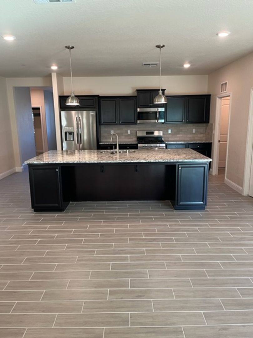 House for rent at 2022 N Sherman St, Hanford, CA 93230