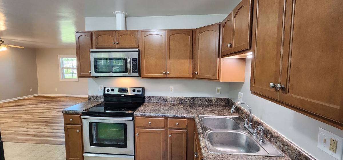 House for rent at 9351 McGaheysville Rd, McGaheysville, VA 22840