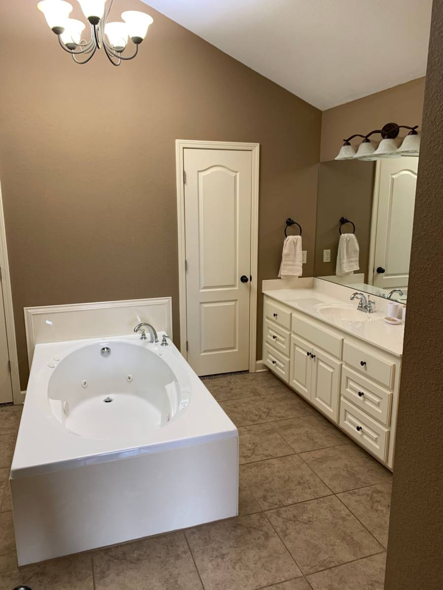 House for rent at 2012 Airborn Dr, Jacksonville, AR 72076