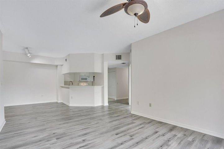 Condo for rent at 2725 Anzio Court #202, Palm Beach Gardens, FL 33410