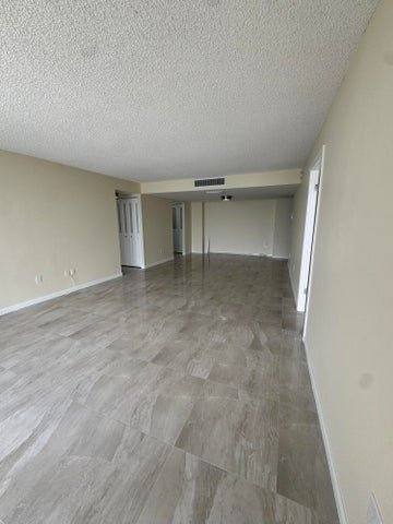 Condo for rent at 5200 N Flagler Dr #902, West Palm Beach, FL 33407