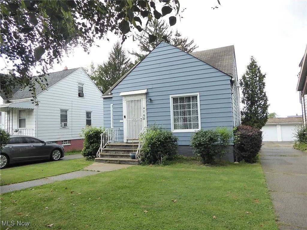 House for rent at 4762 E 90th St, Cleveland, OH 44125