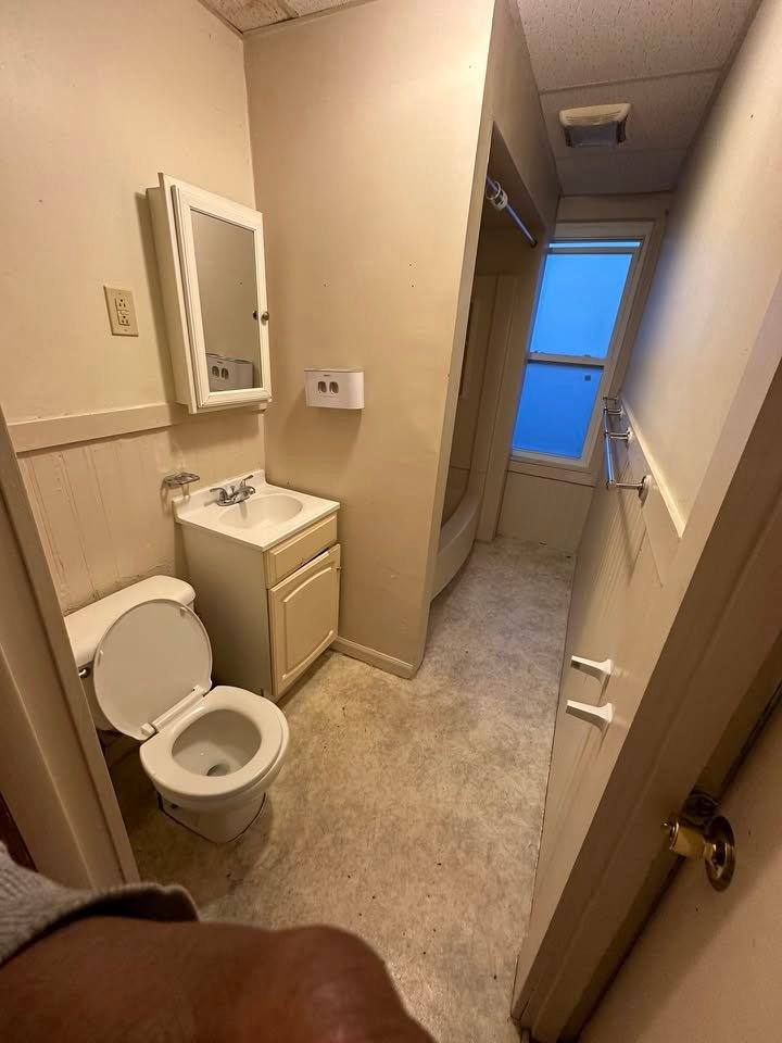 Apartment for rent at 7 Sturgis St #3, Worcester, MA 01605