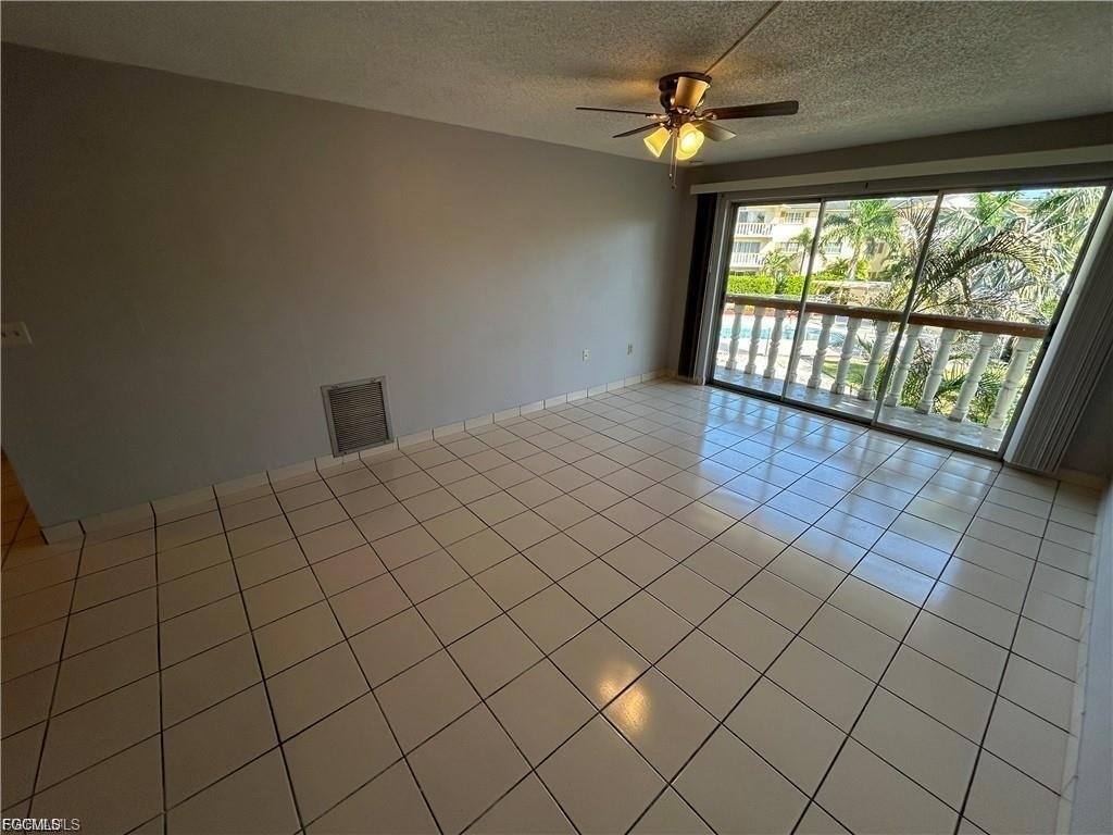 Condo for rent at 3706 Broadway #18, Fort Myers, FL 33901