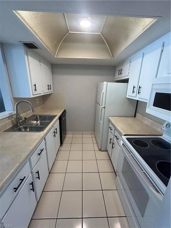 Condo for rent at 3706 Broadway #18, Fort Myers, FL 33901