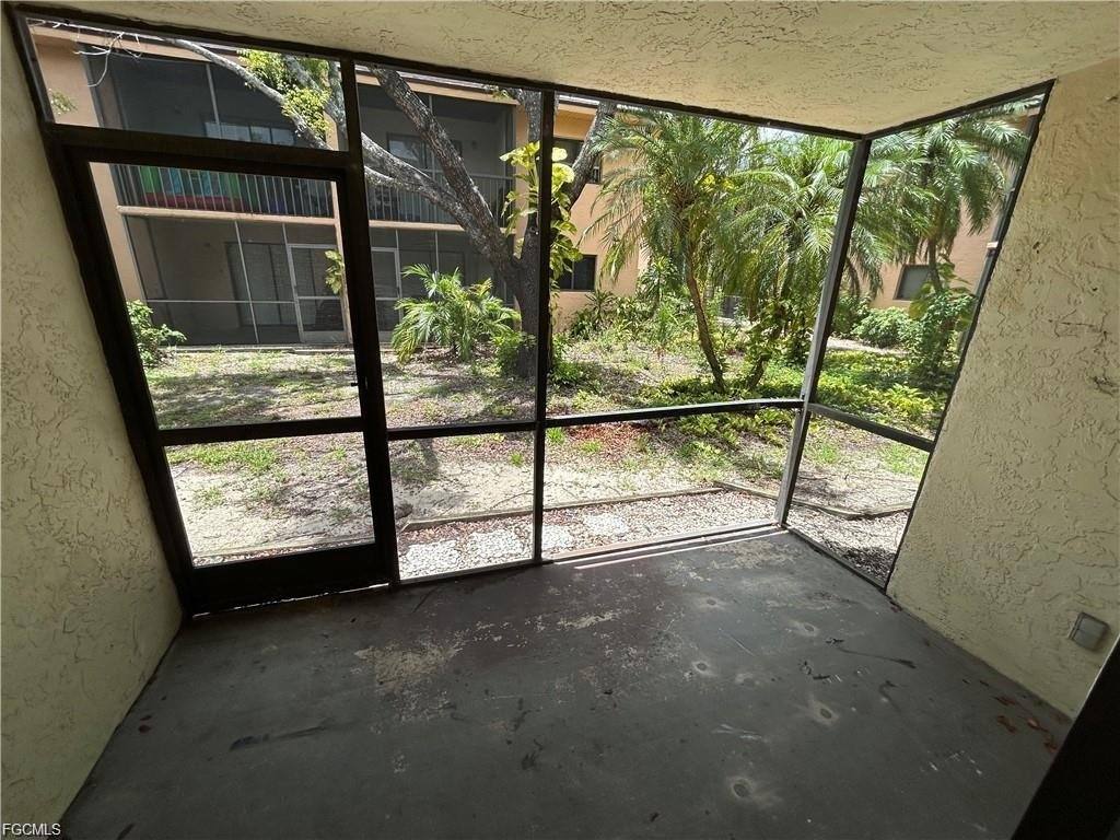 Condo for rent at 2690 Park Windsor Dr #601, Fort Myers, FL 33901