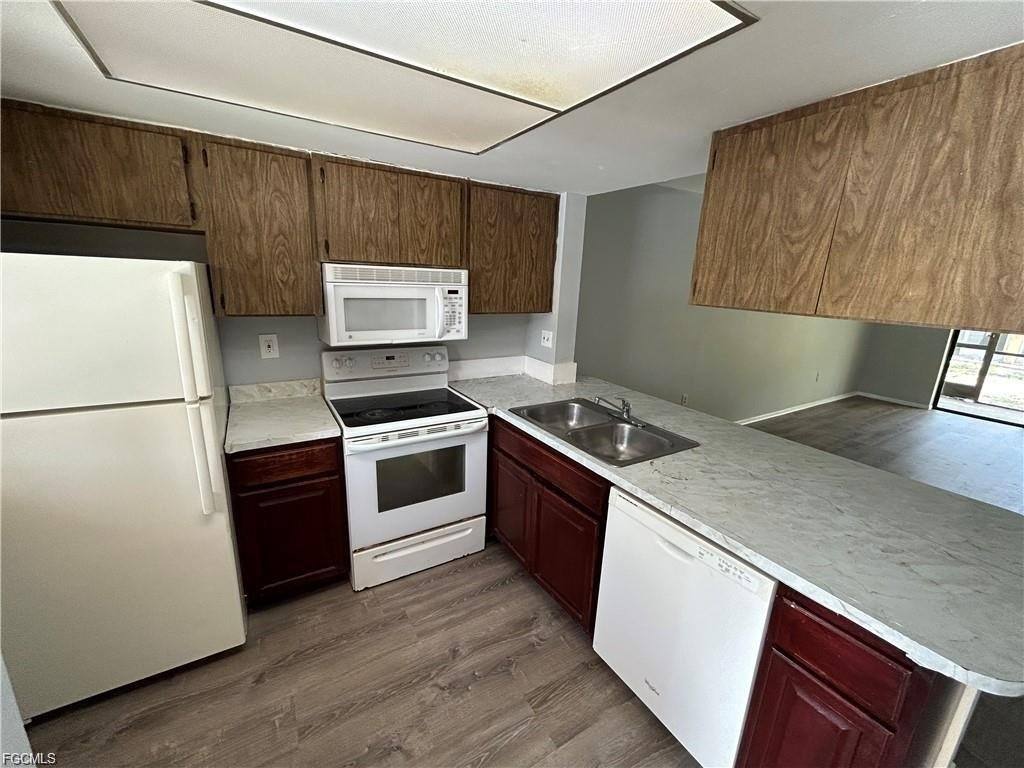 Condo for rent at 2690 Park Windsor Dr #601, Fort Myers, FL 33901
