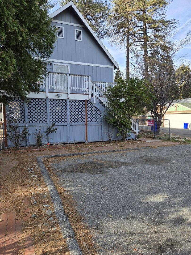 Apartment for rent at 23982 Pioneer Camp Rd, Crestline, CA 92325