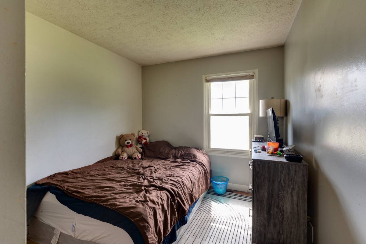 House for rent at 1204 Middlebury Rd, Kent, OH 44240