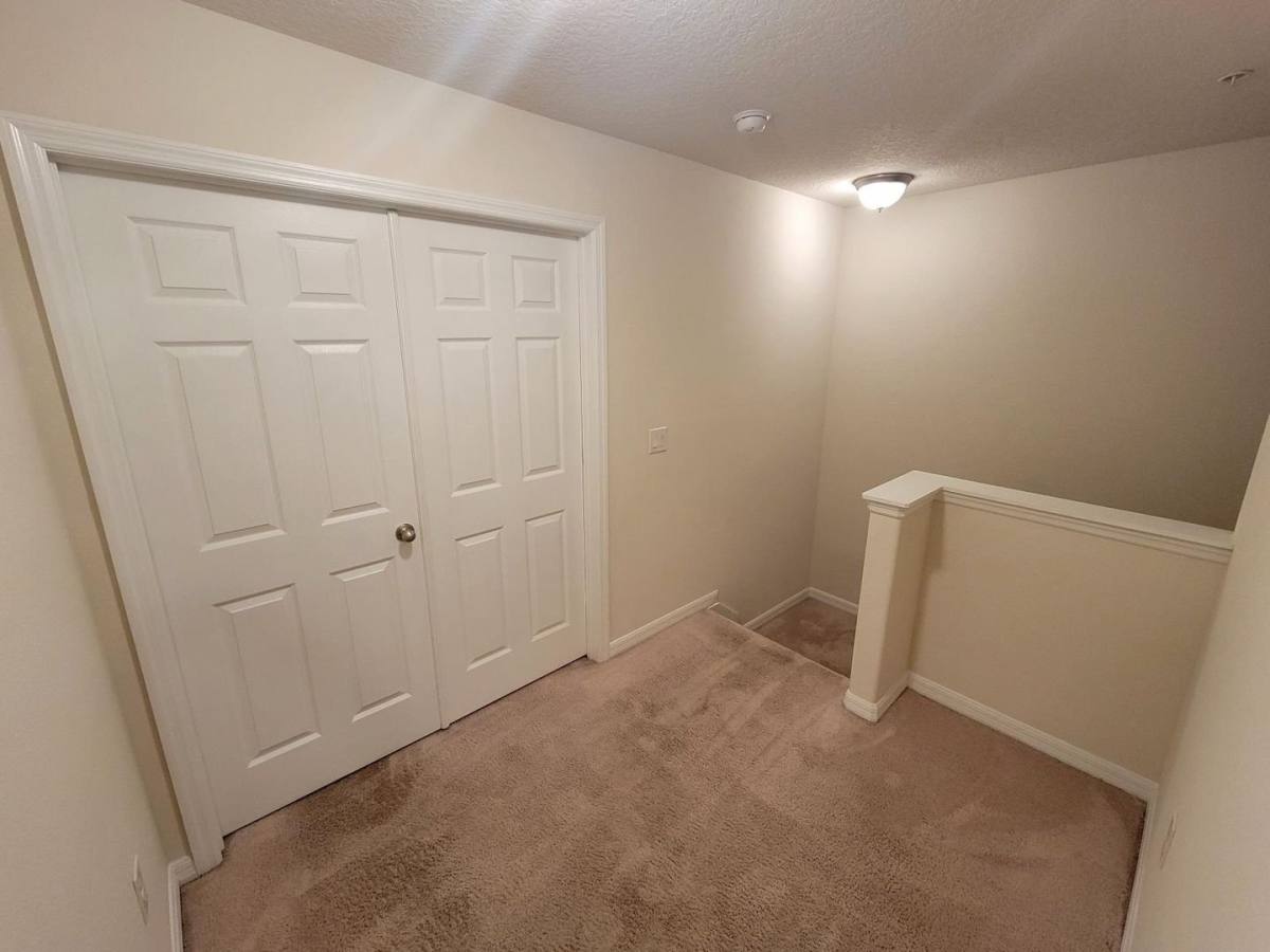 Townhouse for rent at 9571 Silver Buttonwood, Orlando, FL 32832