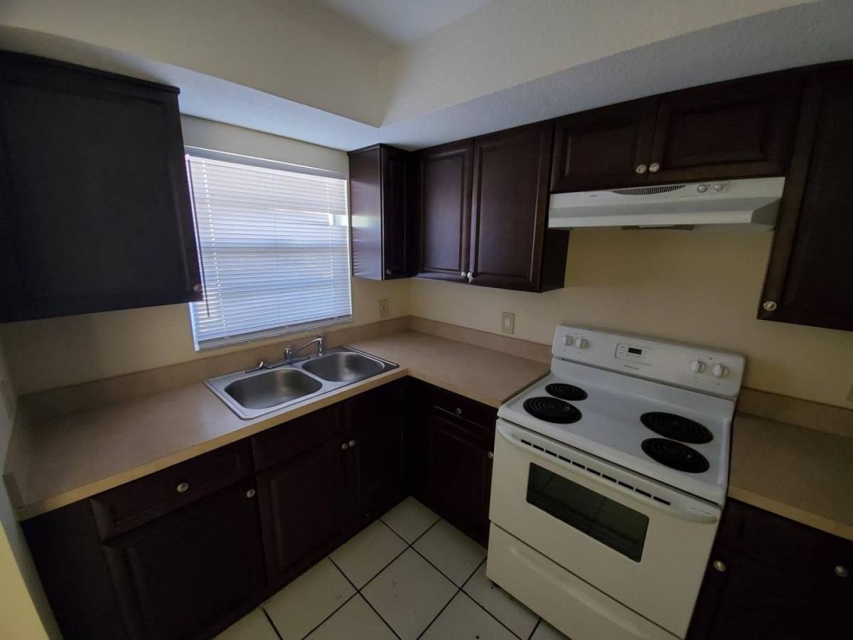 Apartment for rent at 290 Flower Lane, Lane #10, Kissimmee, FL 34743
