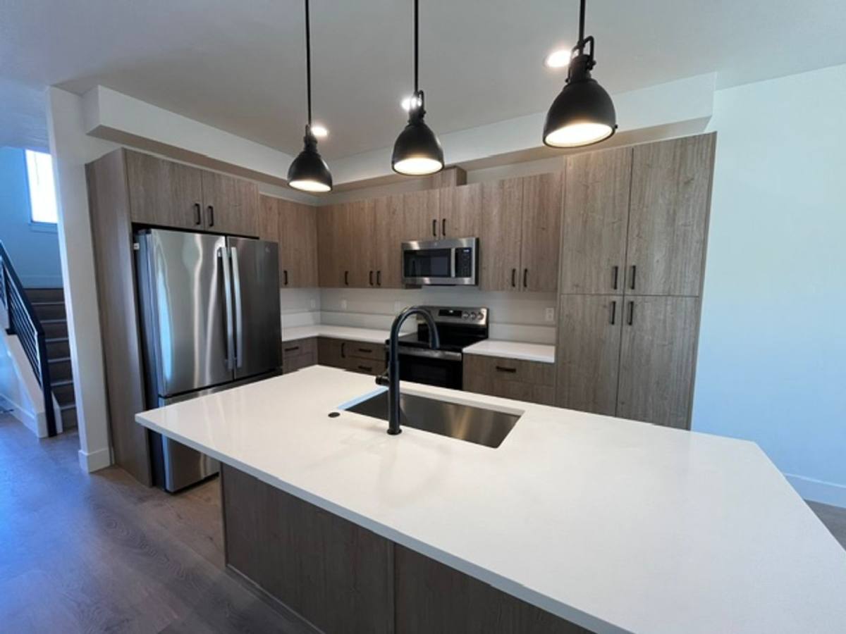 Condo for rent at 2522 SW Yew Ave, Redmond, OR 97756