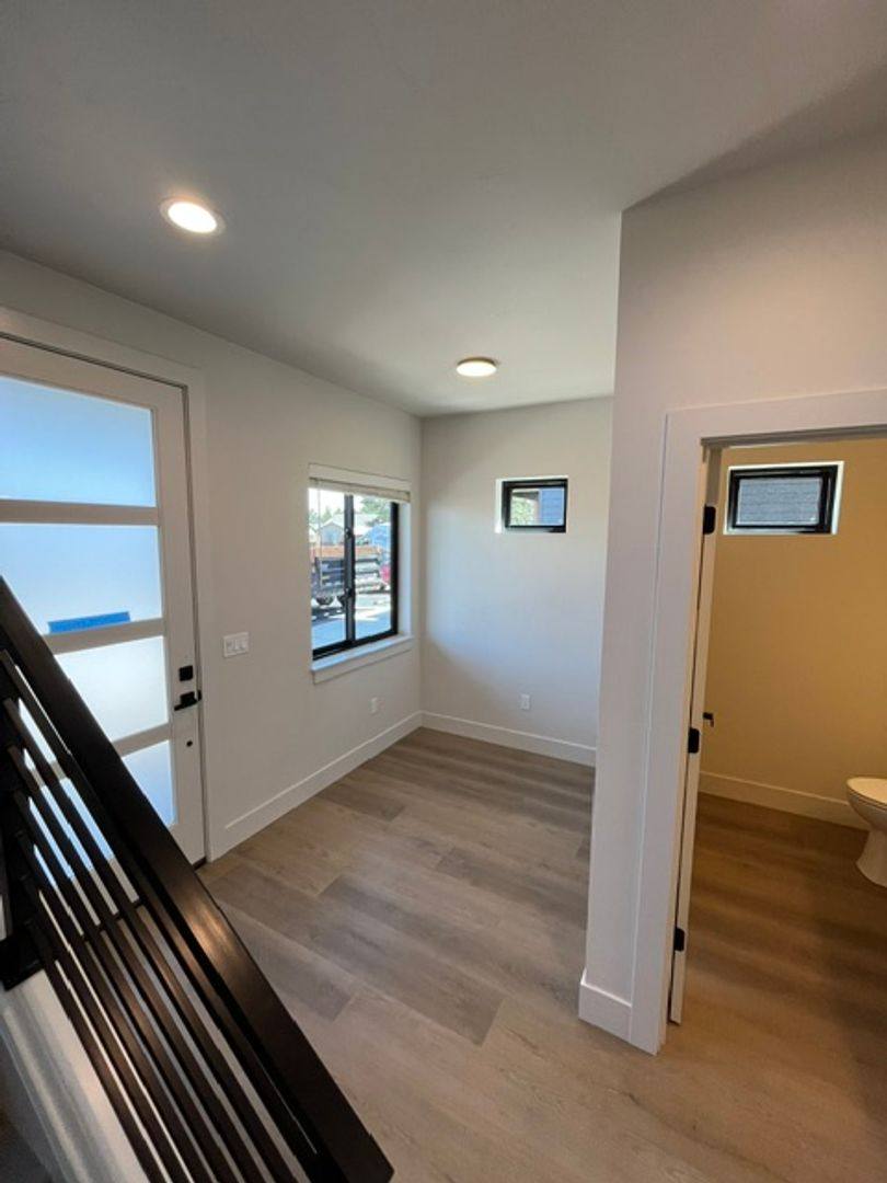 Condo for rent at 2522 SW Yew Ave, Redmond, OR 97756